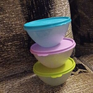 4/$80 New Tupperware Small Wonderlier Bowls - Set Of 3 (6 Pieces)